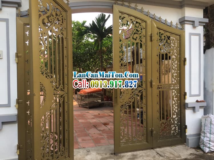 Thợ làm cửa cổng sắt giá rẻ tại Hà Nội — Lan Can - Mái Tôn