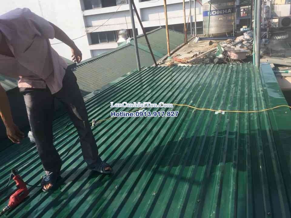 Thợ làm mái tôn giá rẻ tại quận Cầu Giấy, Hà Nội